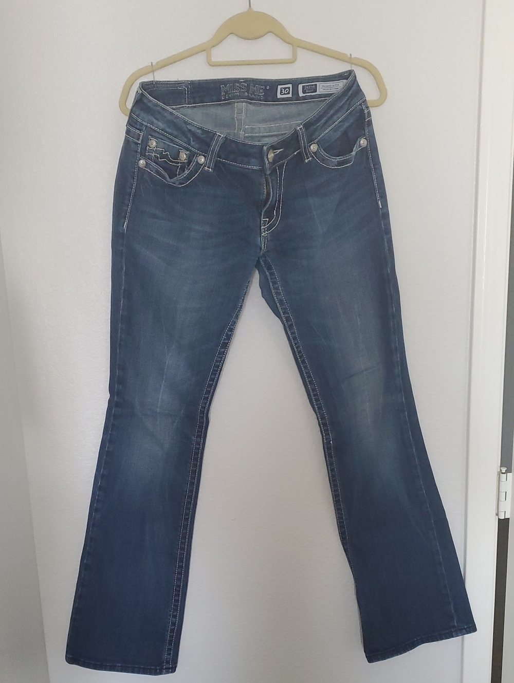 Miss Me Irene Bootcut Low Rise Jeans 30/32